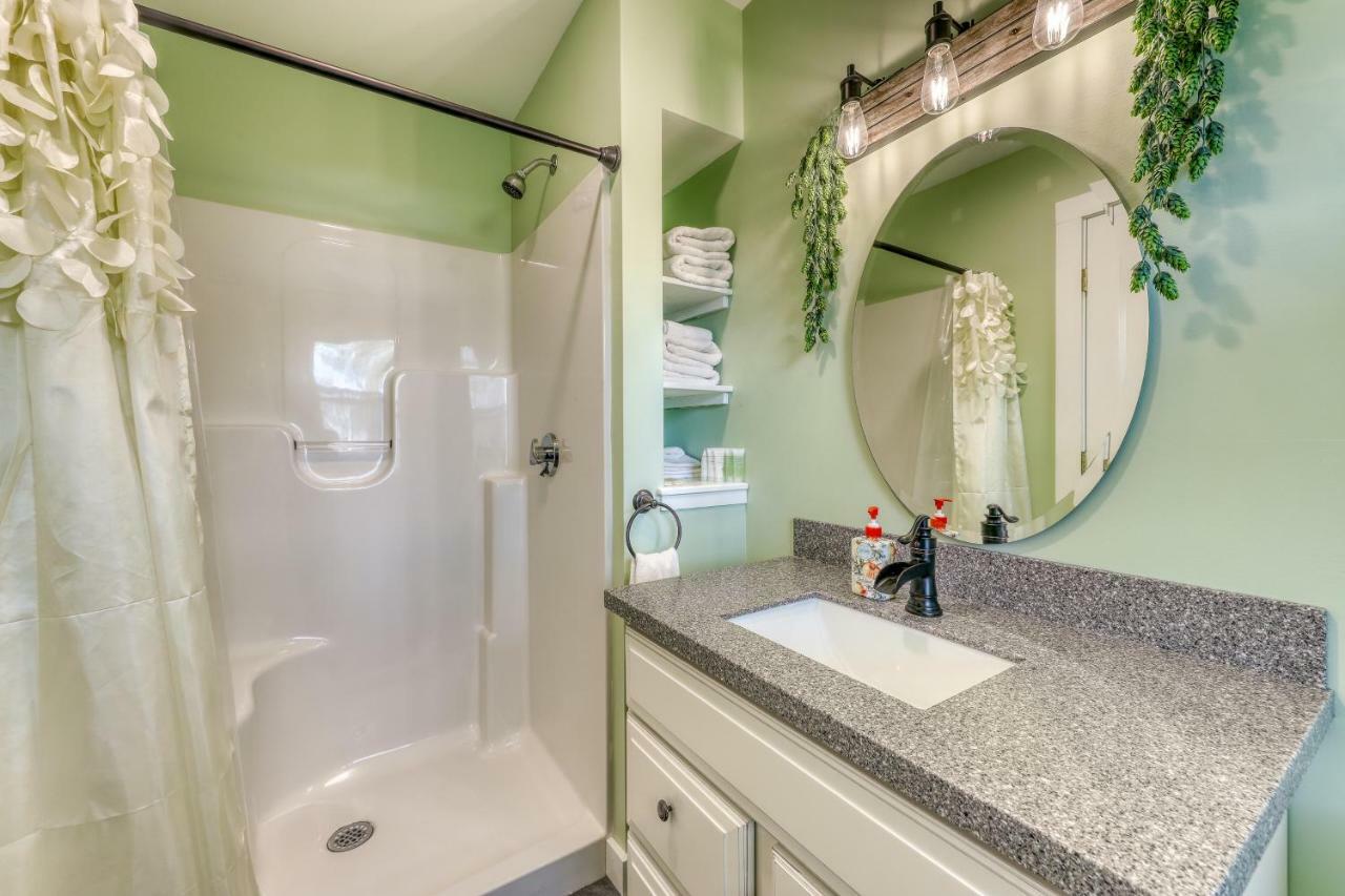 Hobby Hops Farmhouse Northport Экстерьер фото